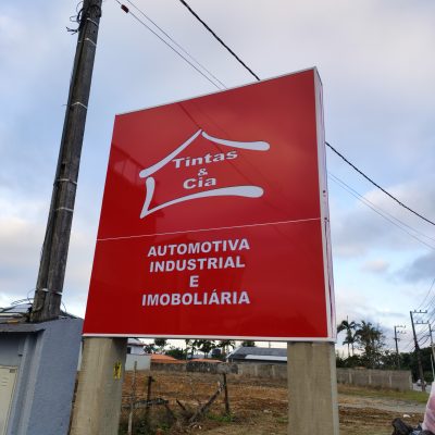 placa em acm retro iluminado