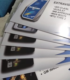 placa em pvc adesivado