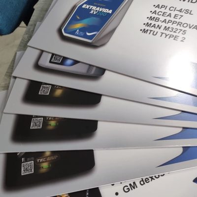 placa em pvc adesivado